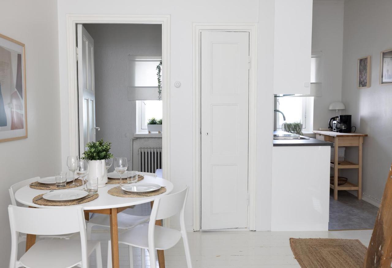 2Ndhomes Cozy Studio By Tahtitorni Park ヘルシンキ エクステリア 写真